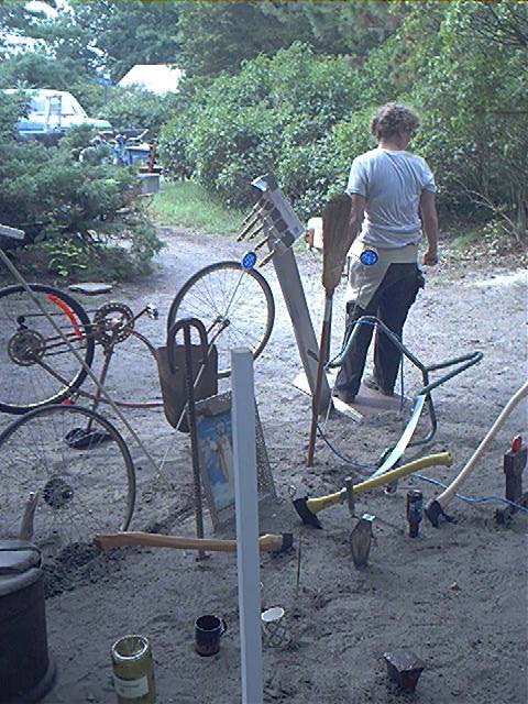 general_lutzart_onthewiggler